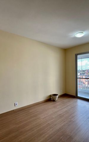 Apartamento para alugar com 55m², 2 quartos e 1 vaga Apartamento para alugar com 55m², 2 quartos e 1 vagaSala