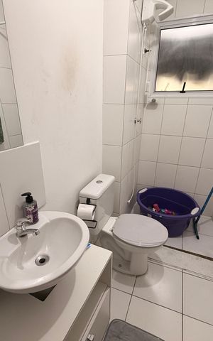 Apartamento à venda com 52m², 2 quartos e 1 vagaBanheiro Social