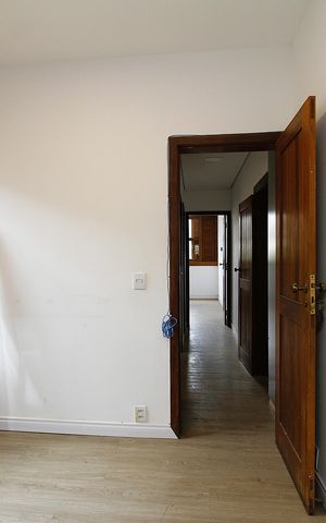 Casa à venda com 400m², 4 quartos e 4 vagasQuarto 2 