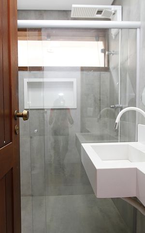 Casa à venda com 400m², 4 quartos e 4 vagasBanheiro Social