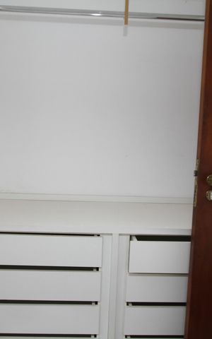 Casa à venda com 400m², 4 quartos e 4 vagasCloset da suíte 3