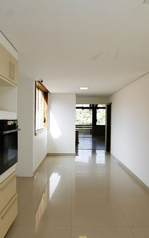 Casa à venda com 400m², 4 quartos e 4 vagasCozinha