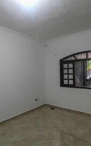 Casa para alugar com 110m², 2 quartos e 1 vaga Casa para alugar com 110m², 2 quartos e 1 vagaSala