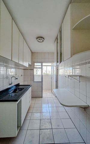 Apartamento para alugar com 62m², 2 quartos e 2 vagasCozinha