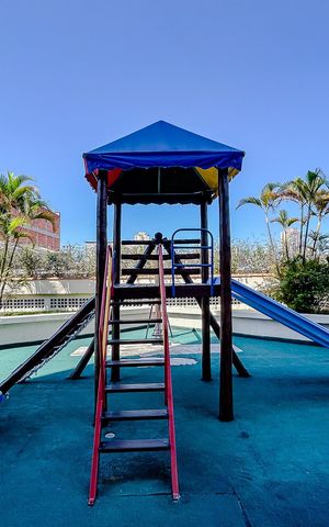 Apartamento para alugar com 62m², 2 quartos e 2 vagasÁrea comum - Playground