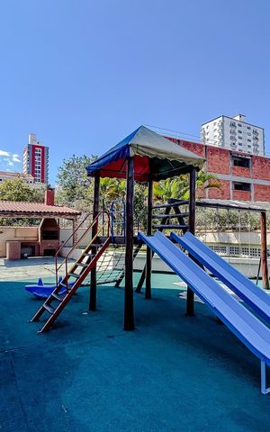 Apartamento para alugar com 62m², 2 quartos e 2 vagasÁrea comum - Playground