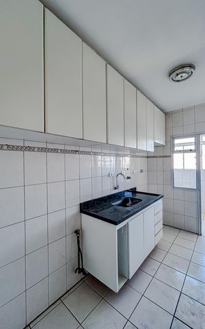 Apartamento para alugar com 62m², 2 quartos e 2 vagasCozinha