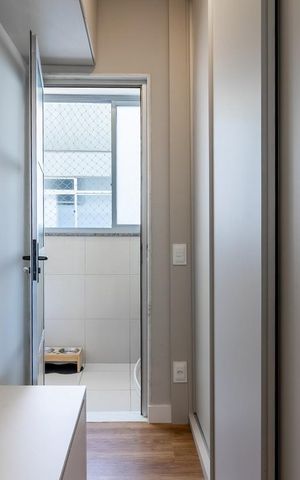Apartamento à venda com 80m², 2 quartos e 1 vagaCorredor / Área de serviço