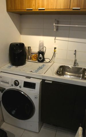 Apartamento à venda com 34m², 2 quartos e 1 vaga Apartamento à venda com 34m², 2 quartos e 1 vagaÁrea de Serviço