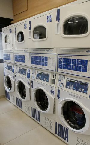 Apartamento à venda com 34m², 2 quartos e 1 vaga Apartamento à venda com 34m², 2 quartos e 1 vagaLavanderia