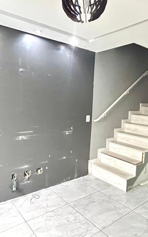 Casa de condomínio para alugar com 56m², 2 quartos e 1 vaga Casa de condomínio para alugar com 56m², 2 quartos e 1 vagaSala