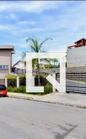 Casa de condomínio para alugar com 56m², 2 quartos e 1 vaga Casa de condomínio para alugar com 56m², 2 quartos e 1 vagaFachada do Condomínio