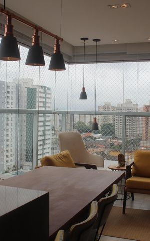 Apartamento à venda com 97m², 2 quartos e 3 vagasVaranda