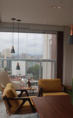 Apartamento à venda com 97m², 2 quartos e 3 vagasVaranda