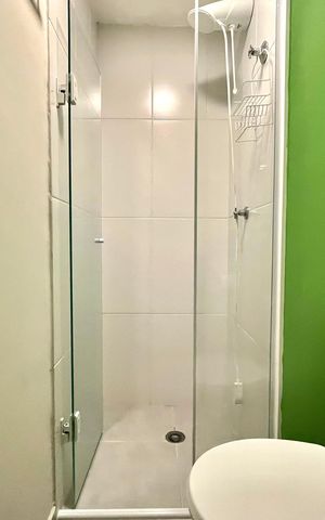 Apartamento para alugar com 27m², 1 quarto e sem vaga Apartamento para alugar com 27m², 1 quarto e sem vagaBanheiro da Suíte