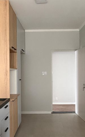 Apartamento para alugar com 122m², 2 quartos e 1 vagaCozinha e Área de Serviço