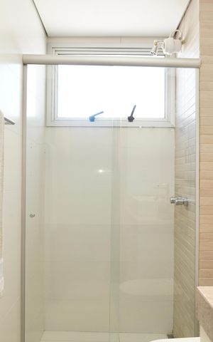 Apartamento à venda com 220m², 4 quartos e 4 vagasSuíte 1 - Banheiro 