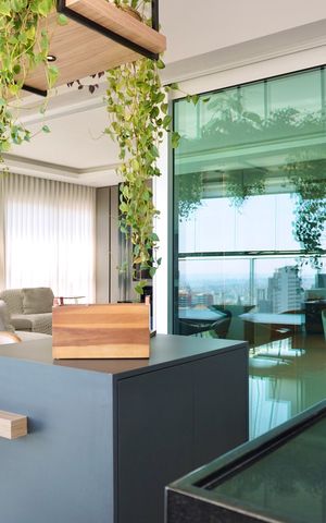 Apartamento à venda com 220m², 4 quartos e 4 vagasVaranda 
