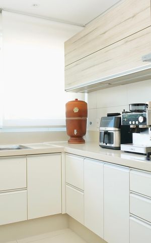 Apartamento à venda com 220m², 4 quartos e 4 vagasCozinha e Área de Serviço