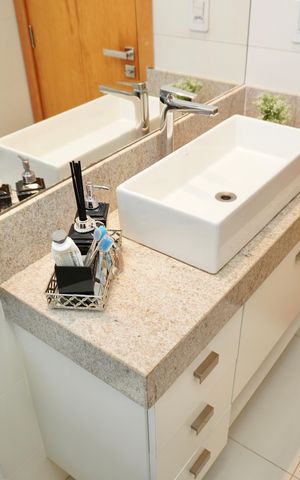 Apartamento à venda com 220m², 4 quartos e 4 vagasSuíte 1 - Banheiro 