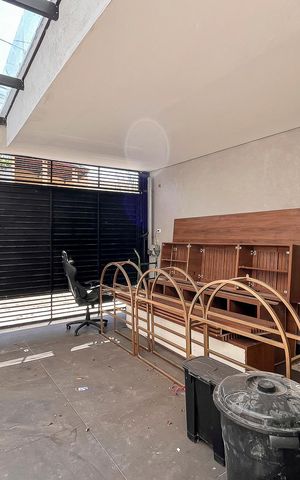 Casa à venda com 180m², 3 quartos e 2 vagasGaragem