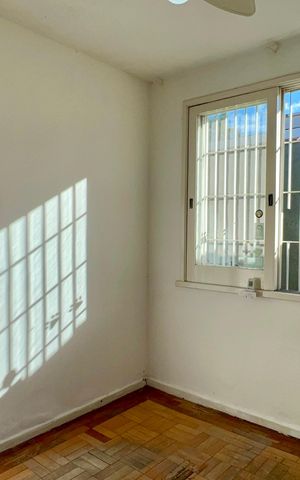 Casa para alugar com 170m², 3 quartos e 5 vagas Casa para alugar com 170m², 3 quartos e 5 vagasQuarto 2