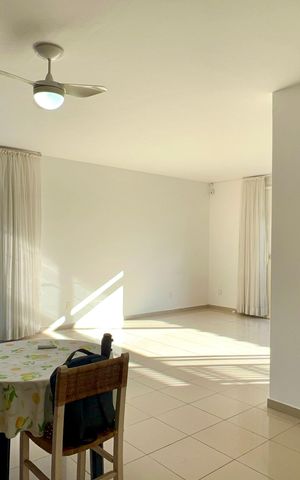 Casa para alugar com 170m², 3 quartos e 5 vagas Casa para alugar com 170m², 3 quartos e 5 vagasSala