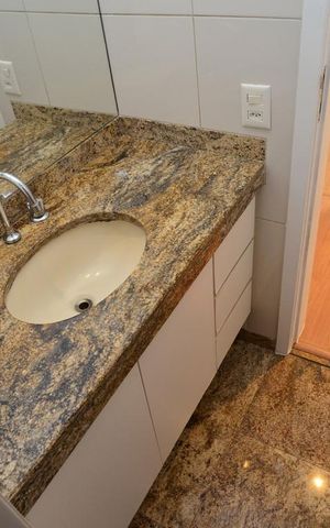 Apartamento à venda com 371m², 5 quartos e 3 vagasBanheiro Social