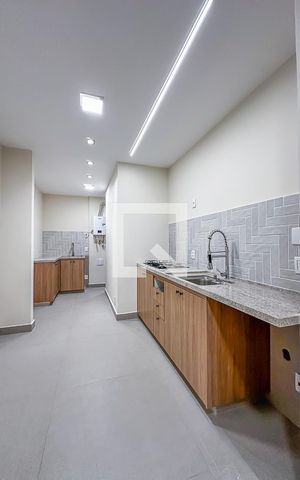Apartamento à venda com 107m², 3 quartos e sem vaga Apartamento à venda com 107m², 3 quartos e sem vagaCozinha