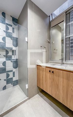 Apartamento à venda com 107m², 3 quartos e sem vaga Apartamento à venda com 107m², 3 quartos e sem vagaBanheiro da Suíte