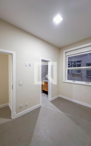 Apartamento à venda com 107m², 3 quartos e sem vaga Apartamento à venda com 107m², 3 quartos e sem vagaSuíte