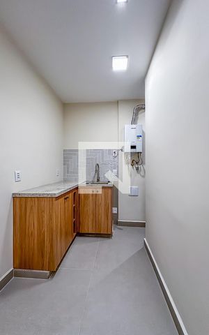 Apartamento à venda com 107m², 3 quartos e sem vaga Apartamento à venda com 107m², 3 quartos e sem vagaÁrea de serviço