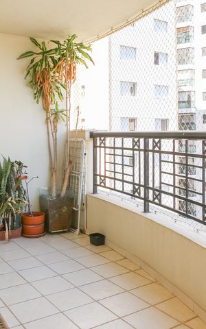 Apartamento à venda com 120m², 2 quartos e 3 vagas Apartamento à venda com 120m², 2 quartos e 3 vagasSacada