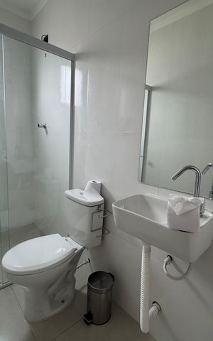 Studio para alugar com 30m², 1 quarto e sem vaga Studio para alugar com 30m², 1 quarto e sem vagaBanheiro