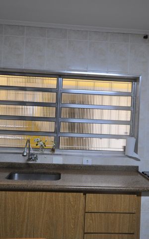 Casa para alugar com 100m², 3 quartos e 2 vagasCozinha