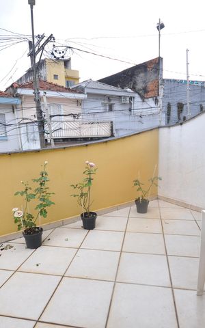 Casa para alugar com 100m², 3 quartos e 2 vagasSacada da Sala