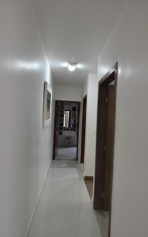 Casa para alugar com 100m², 3 quartos e 2 vagasCorredor