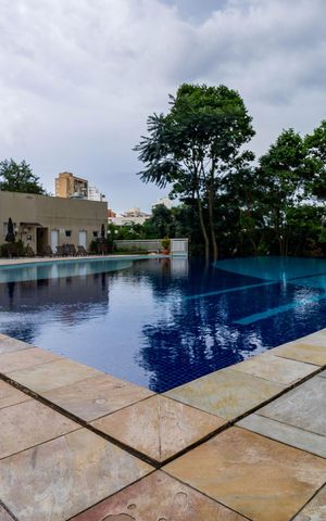 Apartamento à venda com 118m², 3 quartos e 2 vagas Apartamento à venda com 118m², 3 quartos e 2 vagasPiscina