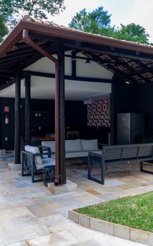 Apartamento à venda com 118m², 3 quartos e 2 vagas Apartamento à venda com 118m², 3 quartos e 2 vagasChurrasqueira