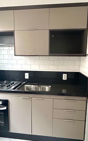 Apartamento para alugar com 48m², 2 quartos e 1 vaga Apartamento para alugar com 48m², 2 quartos e 1 vagaCozinha e Área de Serviço
