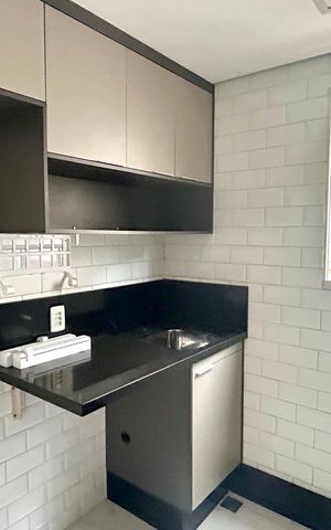 Apartamento para alugar com 48m², 2 quartos e 1 vaga Apartamento para alugar com 48m², 2 quartos e 1 vagaCozinha e Área de Serviço
