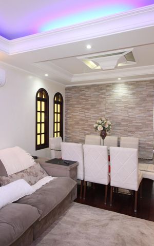 Casa à venda com 240m², 3 quartos e 6 vagasSala