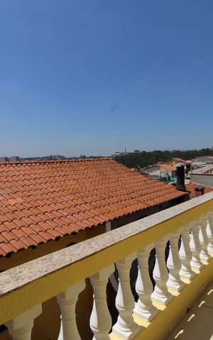 Casa à venda com 240m², 3 quartos e 6 vagasVaranda do Quarto 1