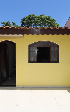 Casa à venda com 240m², 3 quartos e 6 vagasVaranda da Sala de TV
