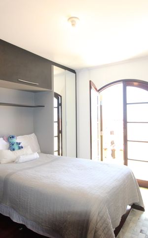 Casa à venda com 240m², 3 quartos e 6 vagasQuarto 1