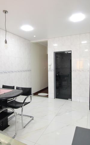 Casa à venda com 240m², 3 quartos e 6 vagasCozinha
