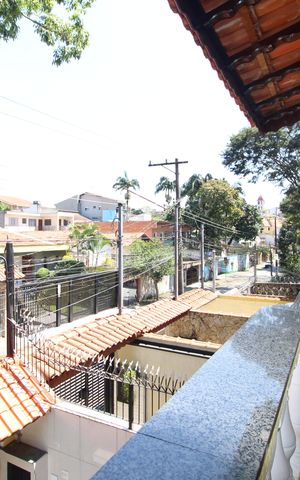 Casa à venda com 240m², 3 quartos e 6 vagasVaranda da suíte