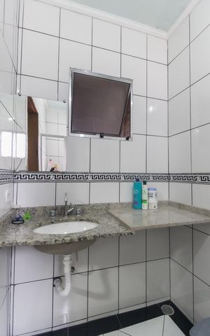 Casa para alugar com 175m², 2 quartos e 2 vagas Casa para alugar com 175m², 2 quartos e 2 vagasBanheiro Suíte 1