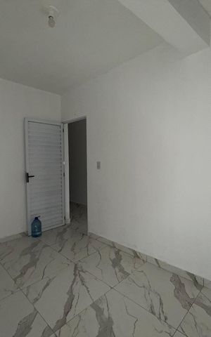 Casa para alugar com 70m², 1 quarto e sem vaga