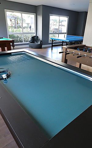 Apartamento à venda com 67m², 2 quartos e 1 vagaÁrea comum - Sala de jogos